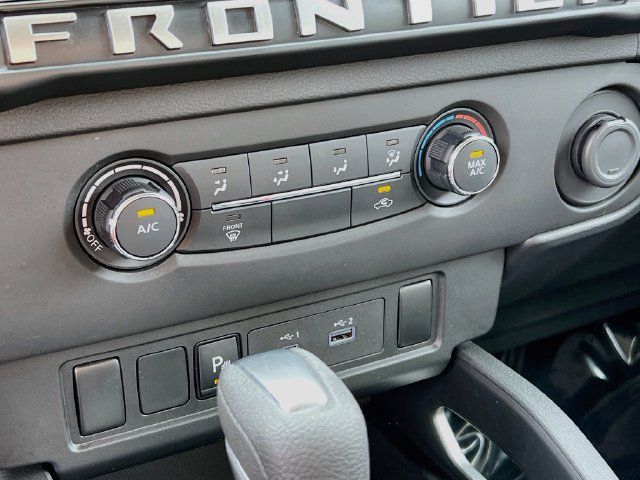Certified 2025 Nissan Frontier SV w/ Tow Package RWD image 12
