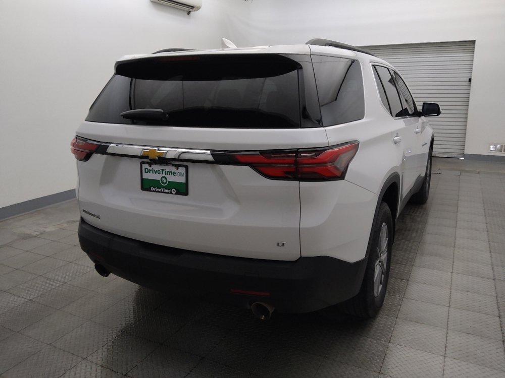 Used 2023 Chevrolet Traverse LT FWD image 7