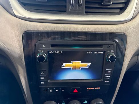 Used 2015 Chevrolet Traverse LT FWD image 27