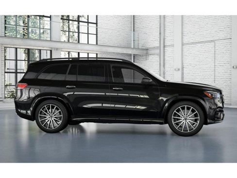 Certified 2025 Mercedes-Benz GLS 450 4MATIC image 36