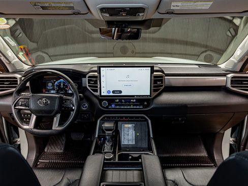 Used 2024 Toyota Tundra Limited image 16