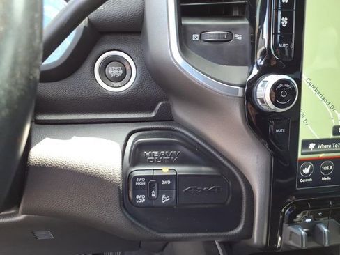 New 2026 RAM 2500 Big Horn AWD/4WD image 25