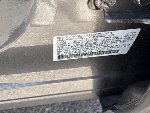 Used 2023 Acura MDX SH-AWD image 24