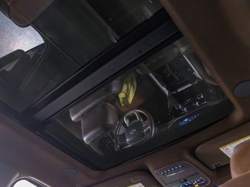 Used 2025 Ford F350 King Ranch image 22