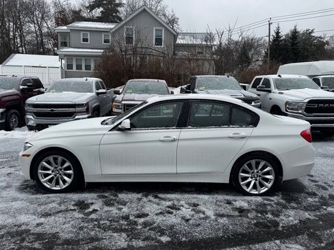 Used 2015 BMW 320i xDrive Sedan image 3