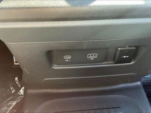 Used 2022 Land Rover Defender 110 X image 37