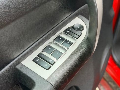 Used 2009 Chevrolet Silverado 1500 LT w/ Power Pack Plus AWD/4WD image 15
