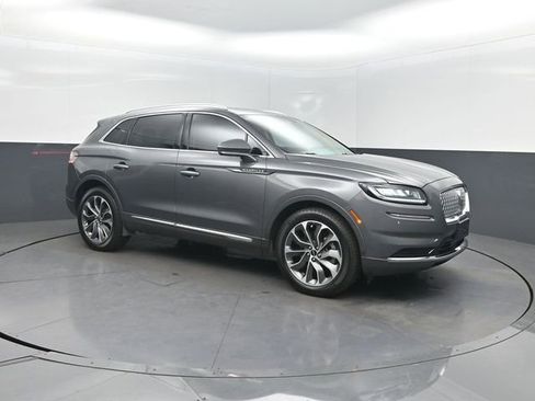 Used 2023 Lincoln Nautilus Reserve FWD image 38