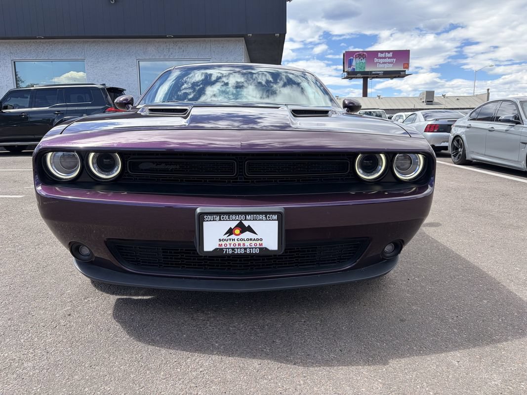 Used 2021 Dodge Challenger SXT w/ Blacktop Package RWD image 2