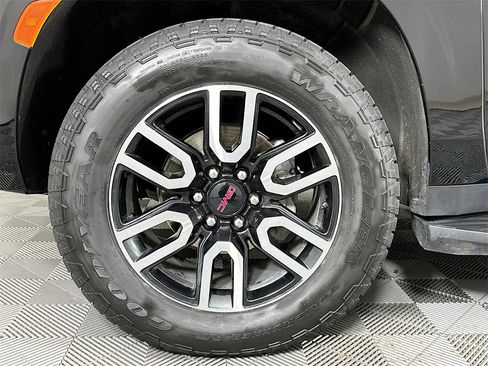 Used 2023 GMC Yukon XL AT4 w/ Max Trailering Package image 35