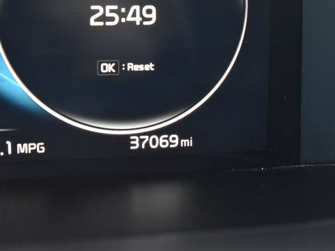 Used 2023 Kia Sorento SX AWD/4WD image 32