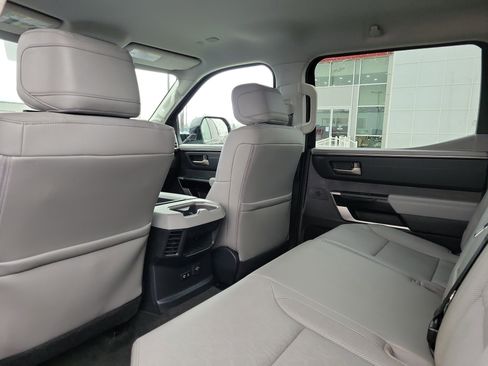 Used 2023 Toyota Tundra Limited image 14