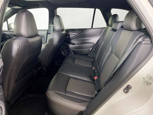 Used 2022 Subaru Outback Wilderness w/ Wilderness Package image 11