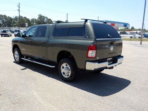 Used 2020 RAM 2500 Tradesman w/ Chrome Appearance Group AWD/4WD image 3