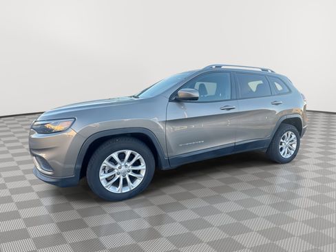Used 2020 Jeep Cherokee Latitude image 1