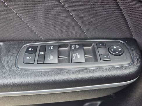 Certified 2023 Dodge Charger SXT image 17