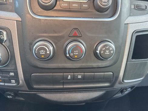 Used 2014 RAM 1500 Express image 17
