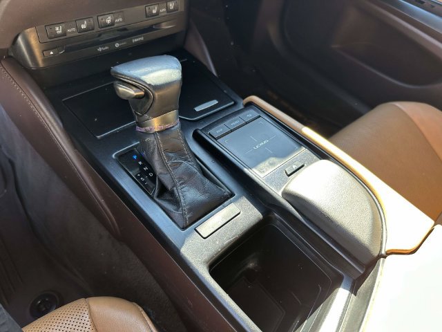 Used 2019 Lexus ES 350 w/ Premium Package FWD image 21