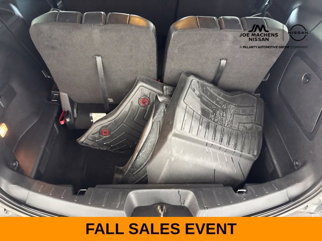 Used 2016 Ford Explorer XLT w/ Equipment Group 202A FWD image 52