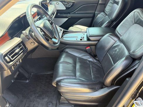 Used 2022 Lincoln Aviator Reserve w/ Equipment Group 201A RWD image 5