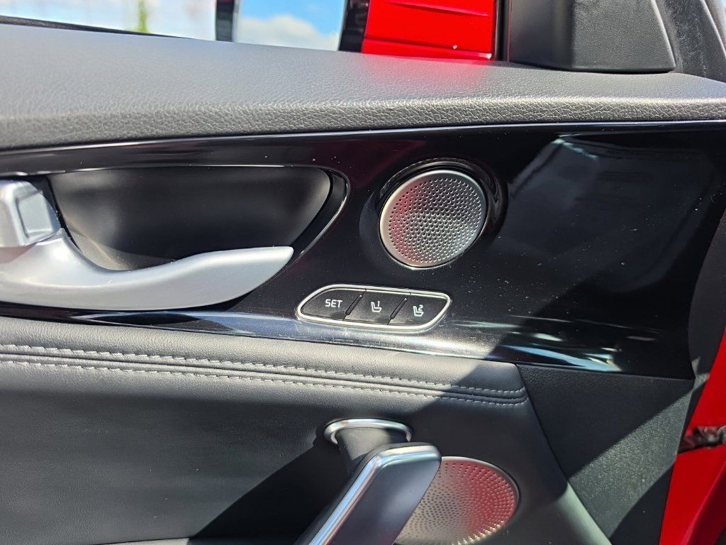 Used 2019 Kia Stinger Premium AWD/4WD image 14