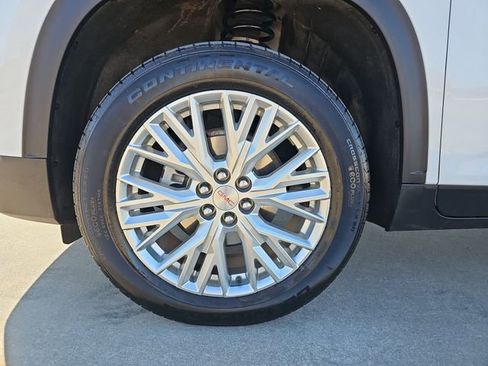 Used 2024 GMC Acadia Elevation image 33