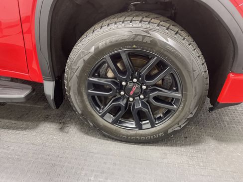 Used 2019 GMC Sierra 1500 Elevation image 28