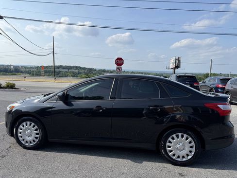 Used 2012 Ford Focus SE FWD image 8