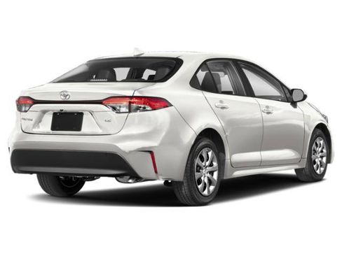 New 2025 Toyota Corolla LE image 2