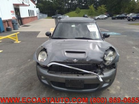 Used 2010 MINI Cooper Clubman S image 9