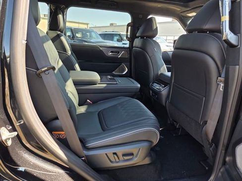 New 2026 INFINITI QX80 Autograph image 22