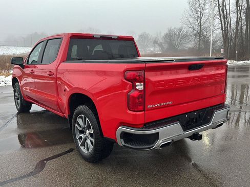 Used 2023 Chevrolet Silverado 1500 LT image 3