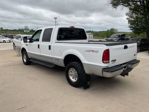 Used 1999 Ford F250 XLT AWD/4WD image 3