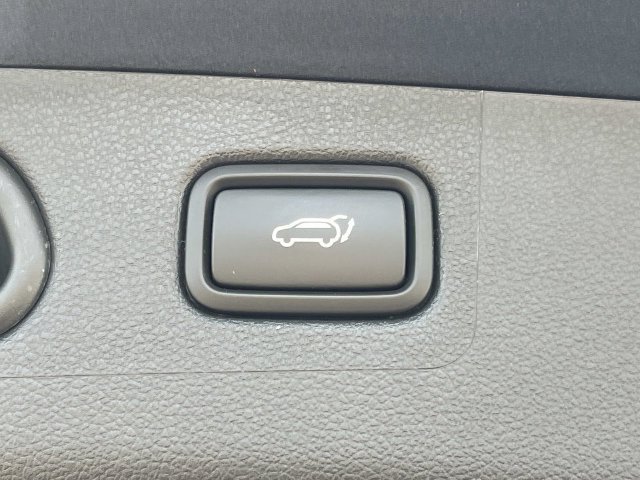 Used 2019 Hyundai Tucson Sport FWD image 13