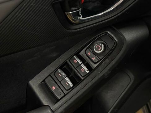 Used 2024 Subaru Crosstrek 2.5i Limited image 13