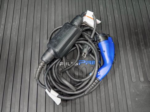Used 2022 Toyota Prius Prime XLE FWD image 6