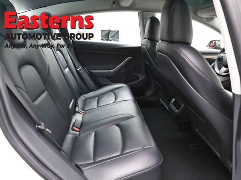 Used 2022 Tesla Model 3 Long Range AWD/4WD image 17