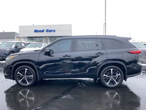 Used 2022 Toyota Highlander XSE image 8