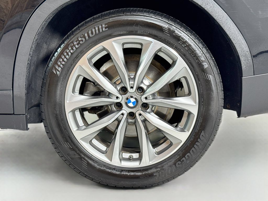 Used 2019 BMW X3 xDrive30i w/ Convenience Package AWD/4WD image 9
