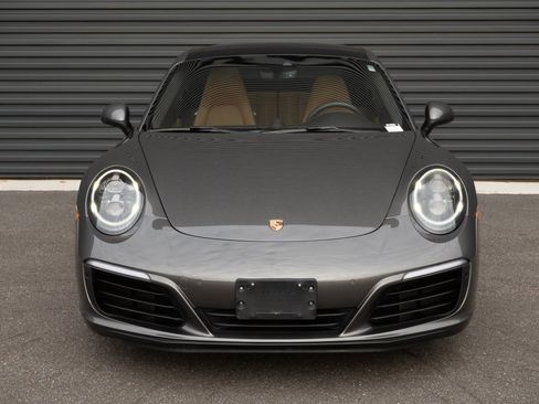 Certified 2018 Porsche 911 Carrera 4S image 30