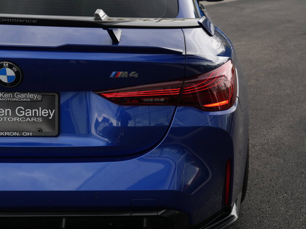 Used 2025 BMW M4 Coupe w/ Executive Package RWD image 19
