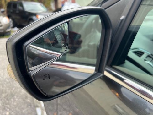 Used 2019 Ford Escape Titanium image 24