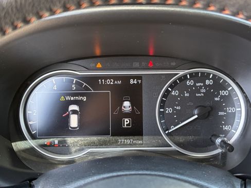 Used 2020 Nissan Kicks SR FWD image 27