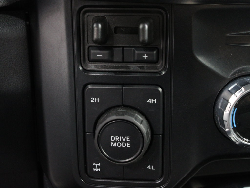 Used 2026 Ford F250 Platinum AWD/4WD image 71