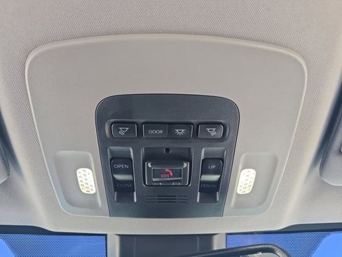 Used 2024 Toyota Camry XSE image 24