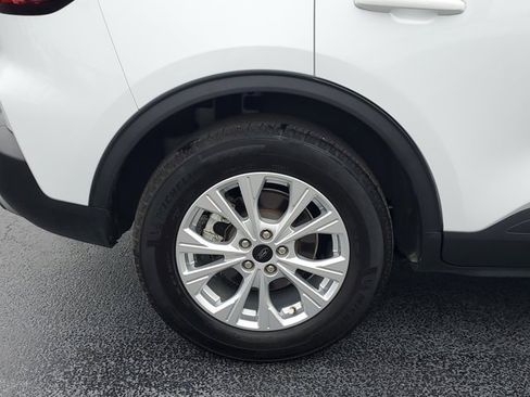 Certified 2023 Ford Escape Active w/ Tech Pack #1 image 7