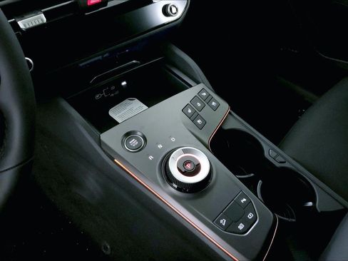 New 2026 Kia Sportage SX Prestige image 8