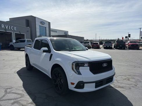 New 2025 Ford Maverick Lobo image 46