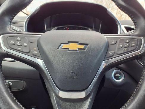 Used 2022 Chevrolet Equinox LT w/ Driver Convenience Package image 15