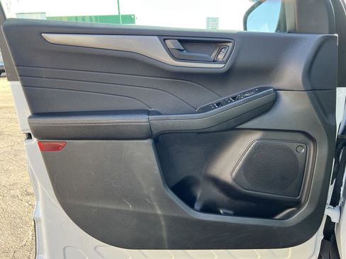 Used 2023 Ford Escape Active image 11